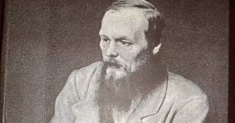 El Mundo Interior de Dostoievski: Una Mirada a Través de la Biografía de Henri Troyat